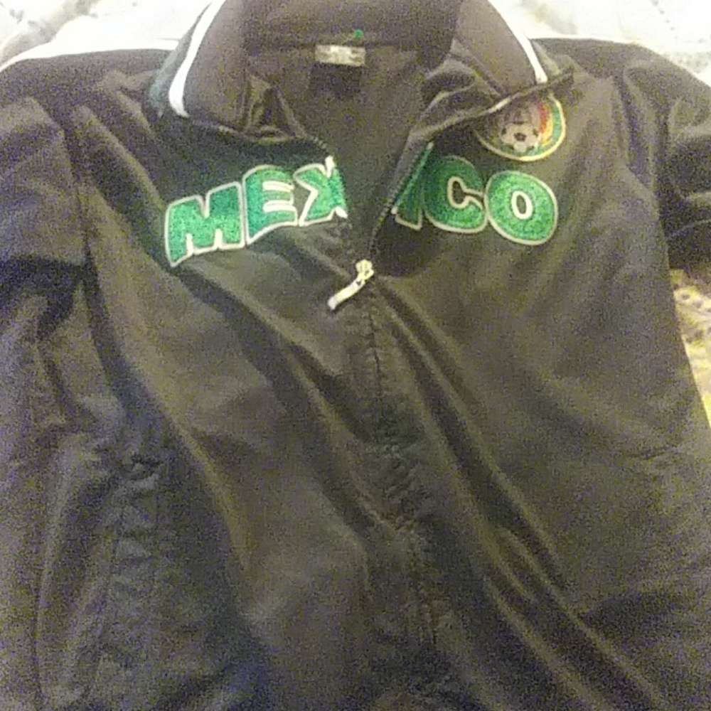 Soccer jersey jacket lady's 10..xl. Mexico